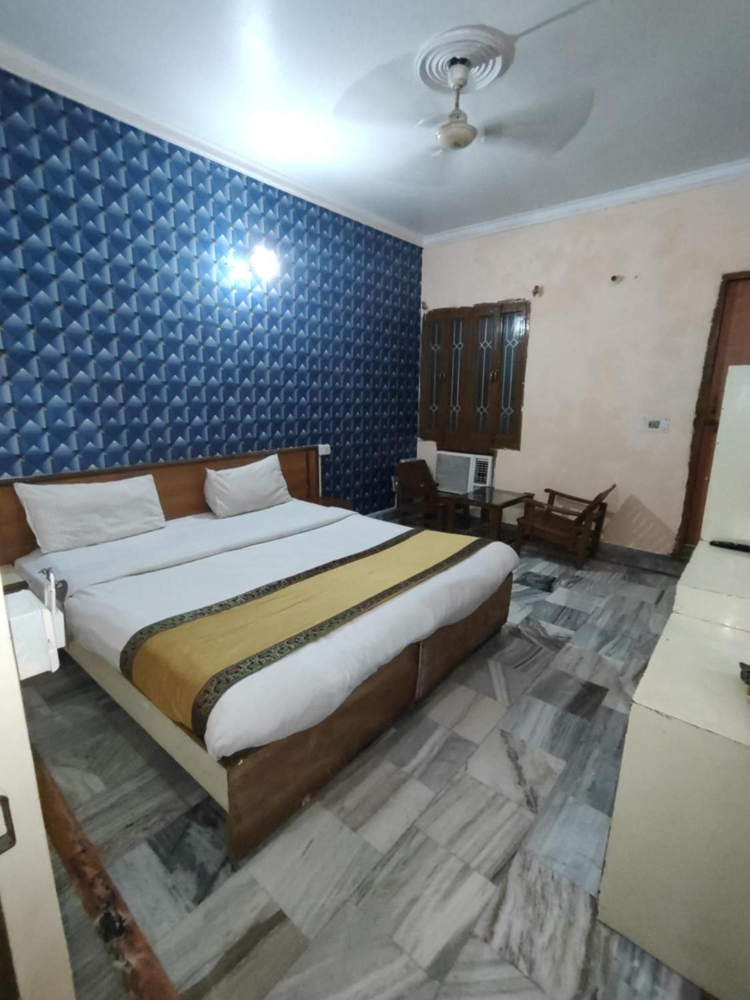 Hotel Divya Varanasi Exterior foto